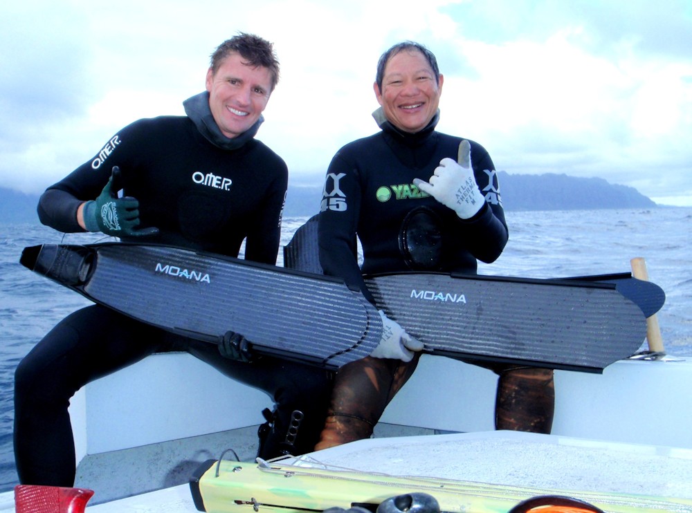 Daryl and his friend out with their fins